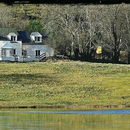 Lake View Romantic Retreat Аберистуит Экстерьер фото